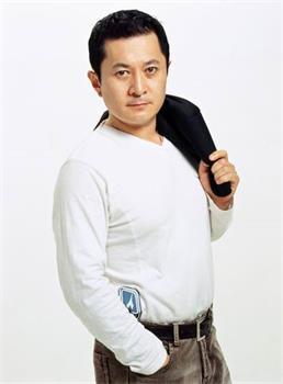 原创本是街头混混被赵本山看中成得力助手如今已是本山传媒副总裁