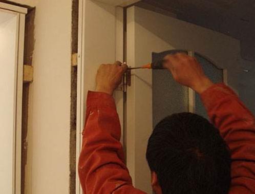 新房装修要这样装木门听老师傅一说才知干了傻事