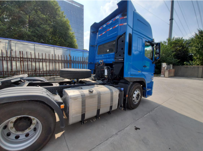 既熟悉又陌生的陕汽轩德x3l牵引车