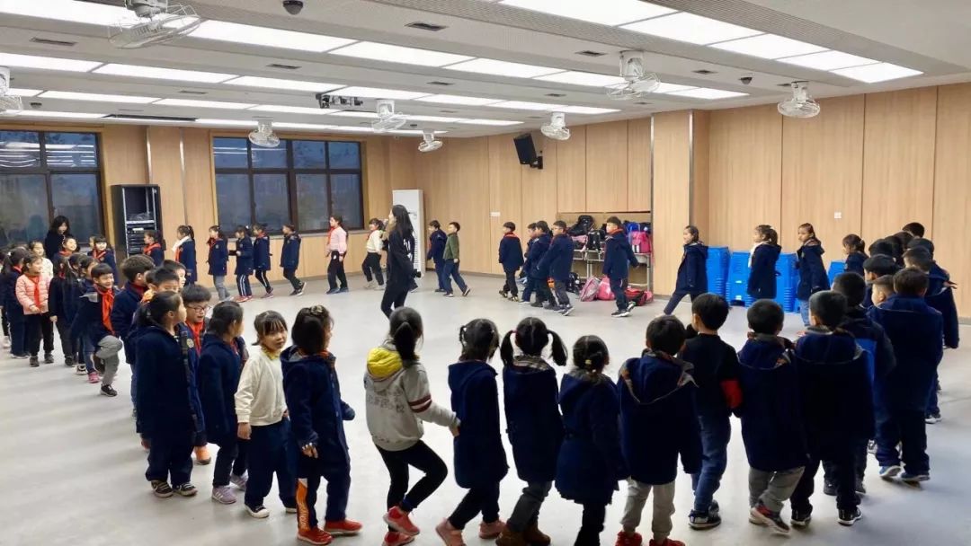 江苏广电教育培训中心影视表演课程走进南京一中江北分校