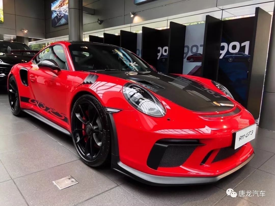 【年末特價車】合法上路最接近賽車的保時捷,911 gt3 rs 魏斯阿赫套件