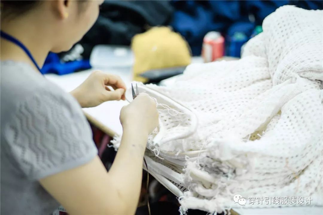 除了服装设计师,我们还可以选择哪些职业?