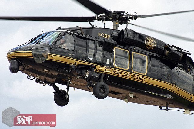 有着最帅涂装之称的cbp黑鹰直升机cbp的战术部门有cbp srt以及更精锐