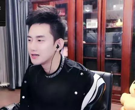 ir一哥宣布到期签约心悦公会阿哲回应情商太低二蛋粉丝骂化小天天cnxm