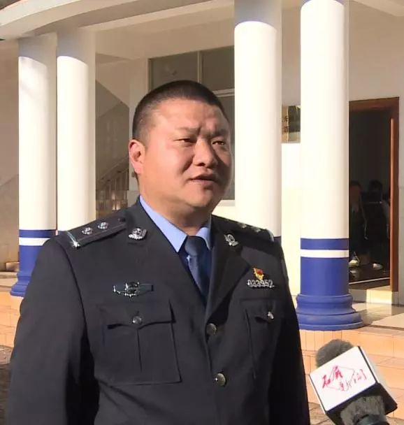 石屏县公安局宝秀派出所查获大批被盗摩托车