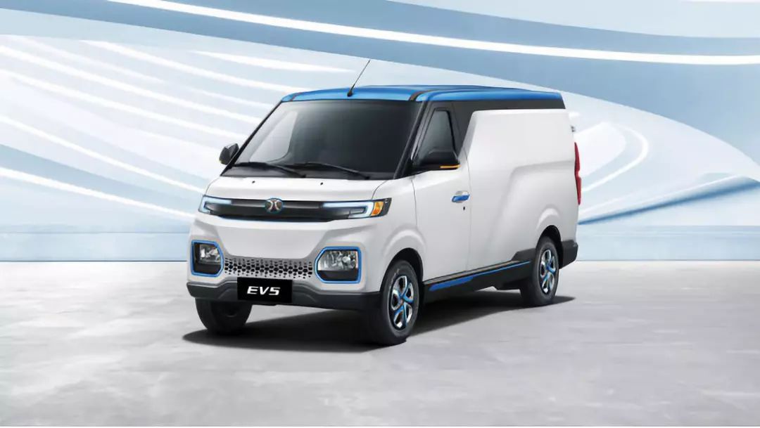 展商风采丨北斗星-快闪荣膺"新能源人气多用途物流车"