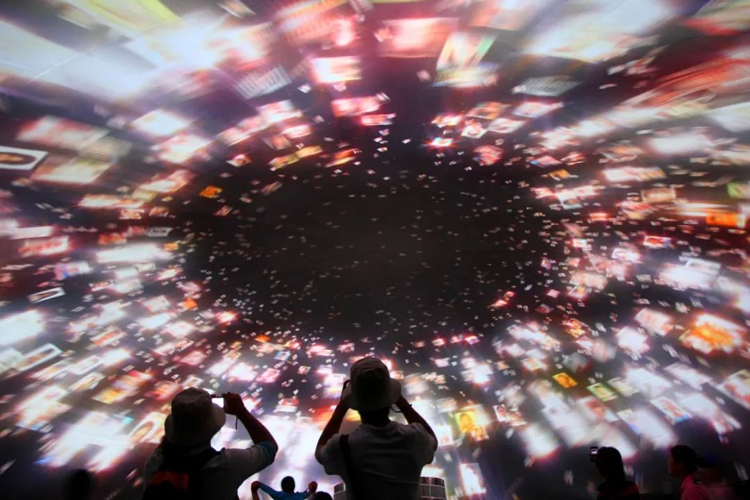 灯会今晚亮灯全息投影镭射舞一场科技大秀亮相常州