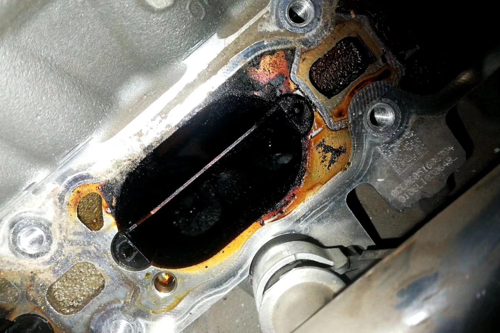 没有对比就没有伤害,缸内积碳清洗前后对比效果