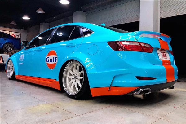 气动避震李洋分享国产的骄傲奔腾b70改装低趴风格作品