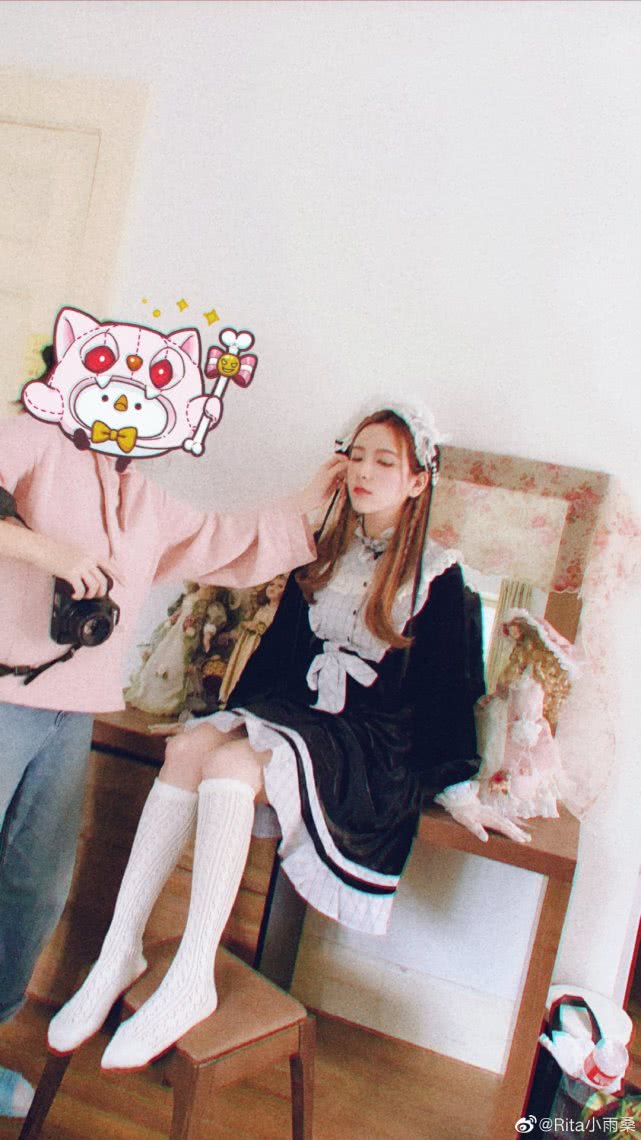 rita一改淑女路线身穿女仆装大秀好身材,给你一个机会,你想对她做什么