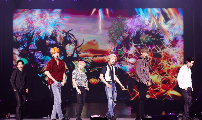 2020年韩国巡回演出【exo】火爆演唱会_表演