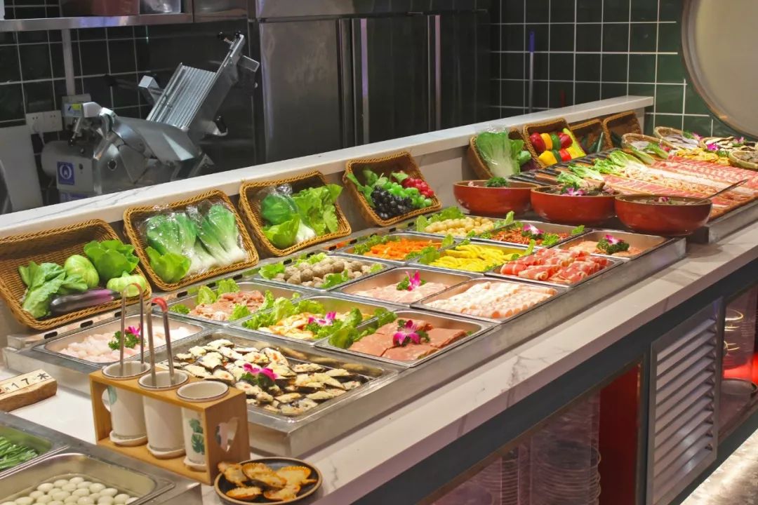 买一送一非烤勿扰第100家全自助烤肉餐厅100菜品吃到扶墙出