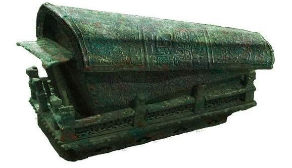 这个棺材,必须得是可以盛放酒不渗漏的,所以不能是木棺材,得是石棺,铁