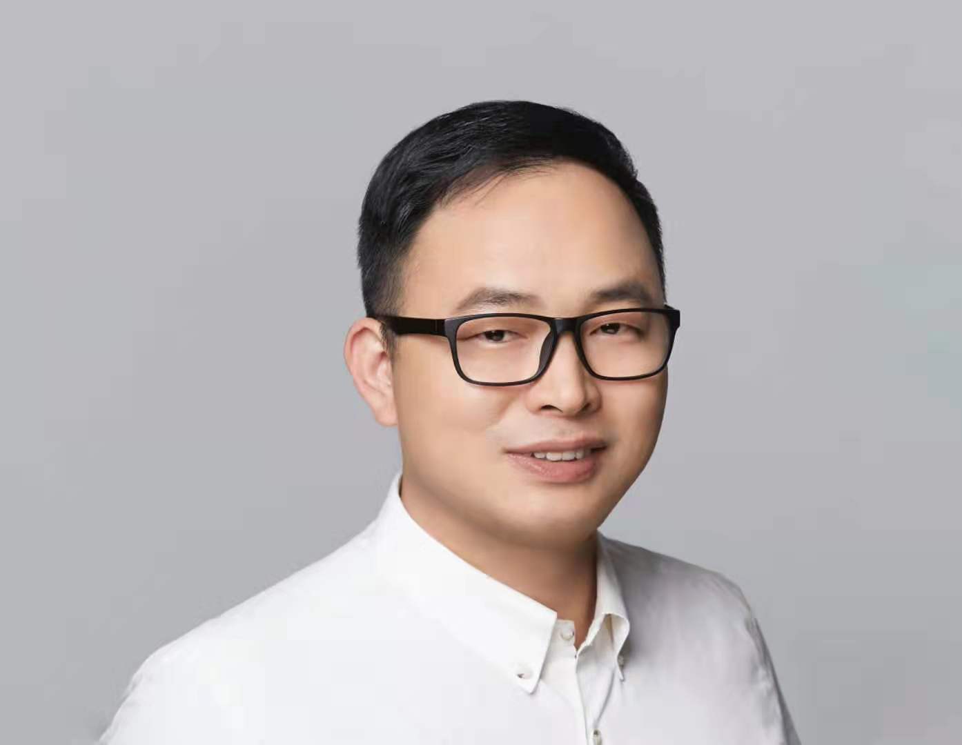 文 | 铅笔道记者 刘小倩一个半月前,如匠酱香白酒上线,陈远河在公司