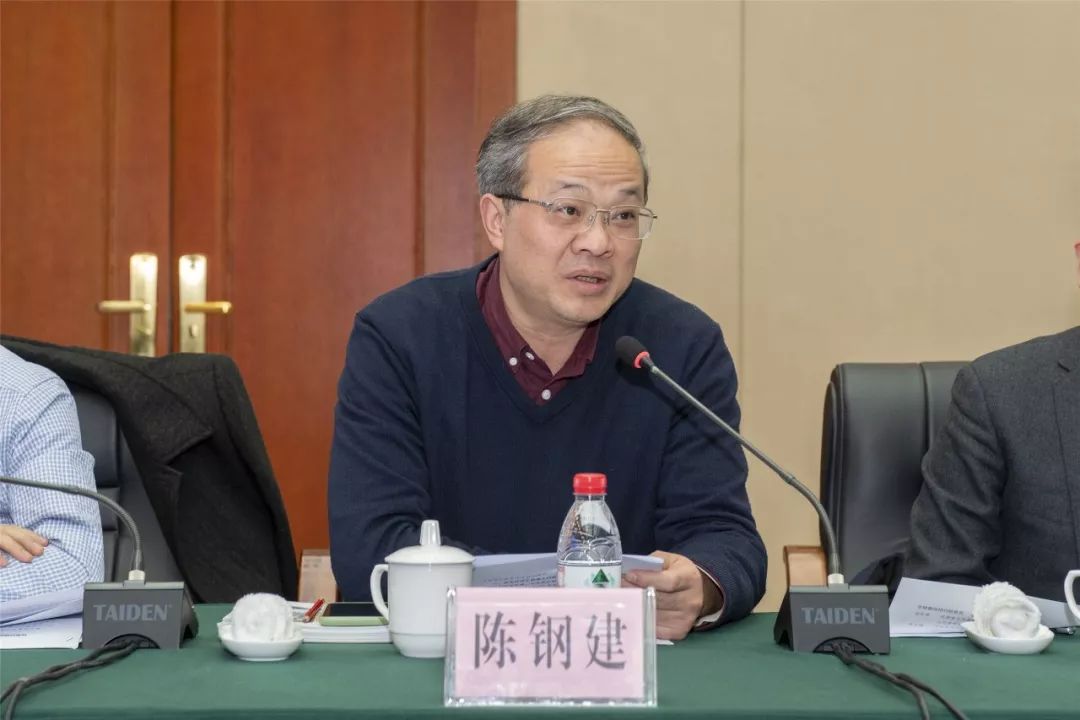 民进重庆市委会专职副主委 黄硕:建议检察机关在执行法律监督的过程中