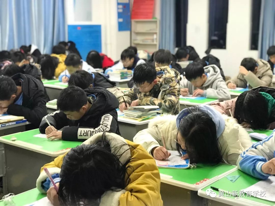 学科竞赛如火如荼初中部竞赛氛围浓