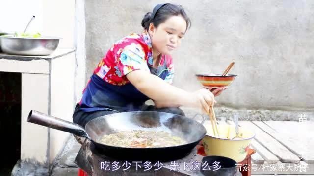 苗阿朵就这样红了