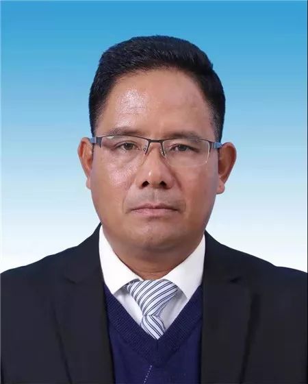 经研究,该同志拟提名为红河县人民政府副县长人选.