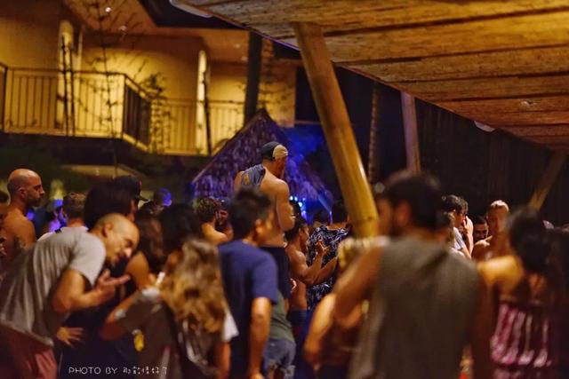 day5-5 感受夜生活-布拉沃酒吧bravo地址:philippines,general luna