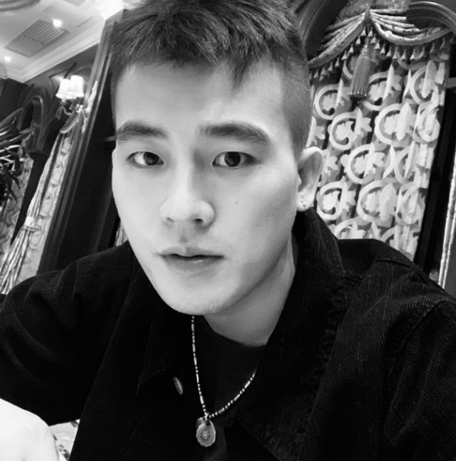 有种"整容"叫马思纯欧豪,女方还是熟悉的模样,男方却判若两人