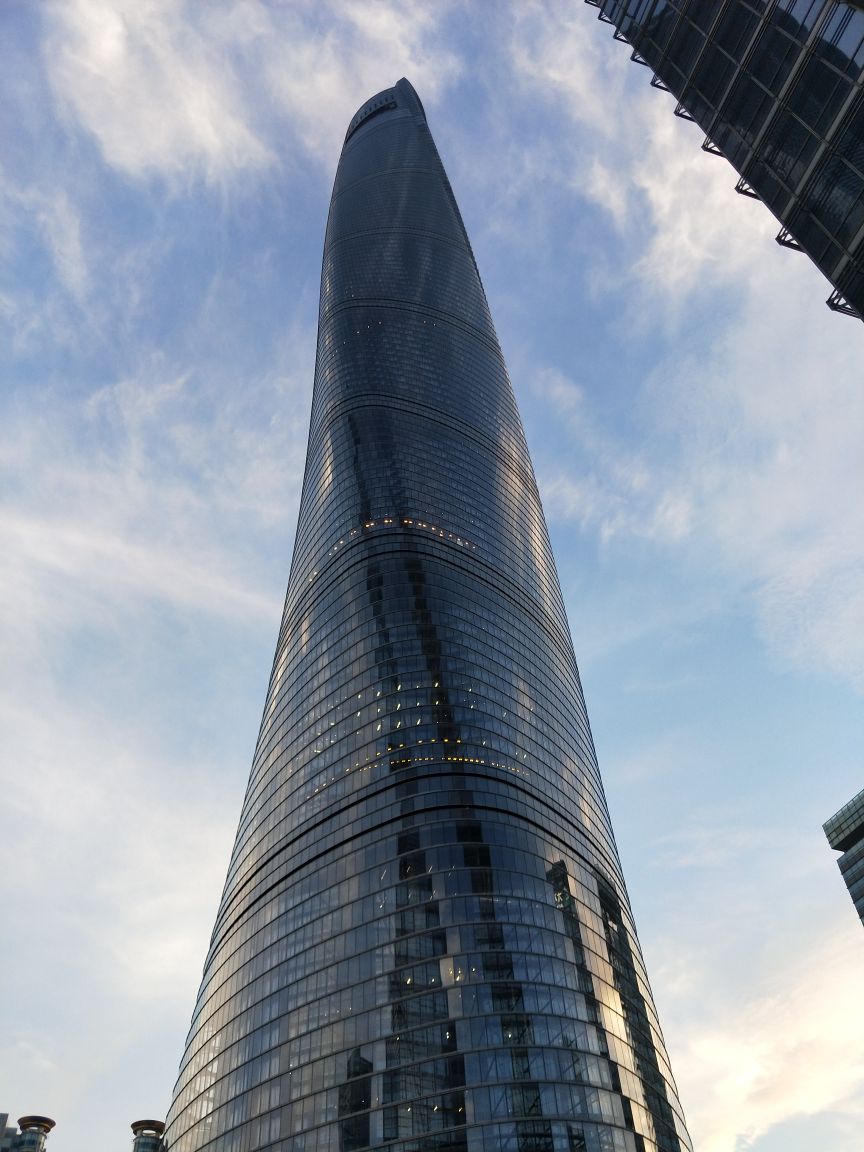 原创上海最具代表性的一座高楼,总高632米,地处黄浦江东岸