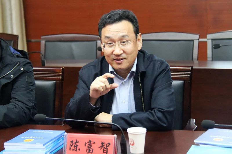 温岭市委副书记沈云才表态,温岭将以本次实地督察为契机,认真贯彻十九