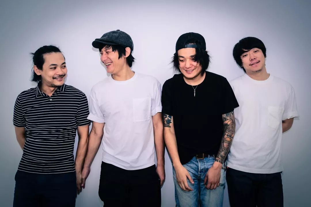 岛屿也是一种心情,感受石头碰撞的声音