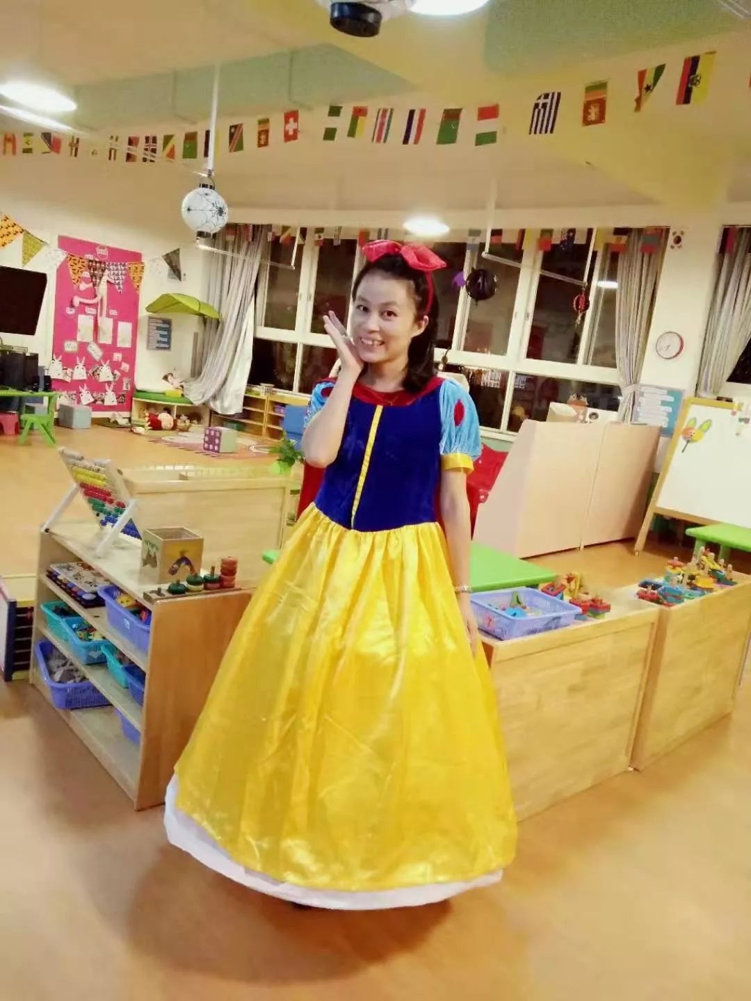 华碧中英文幼儿园班主任风采展示陈月容