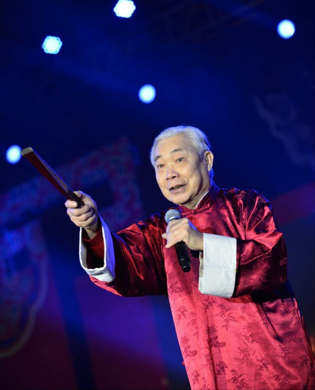 颜志图表演粤语讲古《博士落水》 主办方供图据了解,广东省青少年曲艺