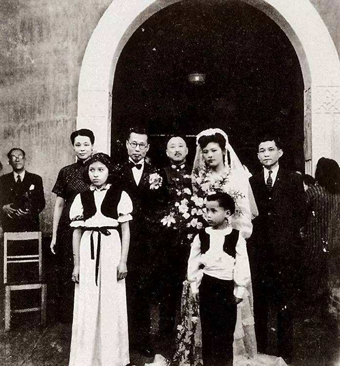 卫立煌两位夫人出身不凡第二任夫人更是他回国的关键