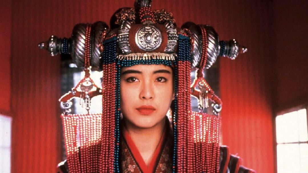 其实张叔平以前是很有创造力的,有很多经典作品,要不然也到不了现在