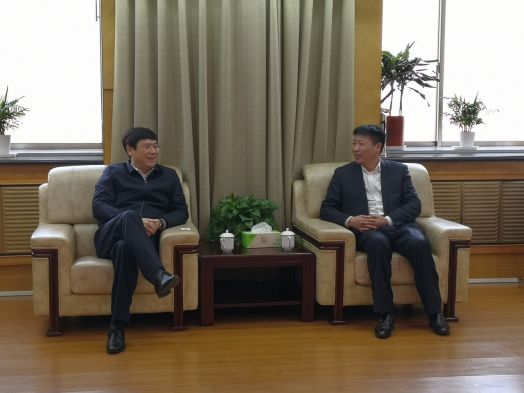 市公安局党委书记,督察长王巧全,市公安局党委副书记,纪委书记朱彩文