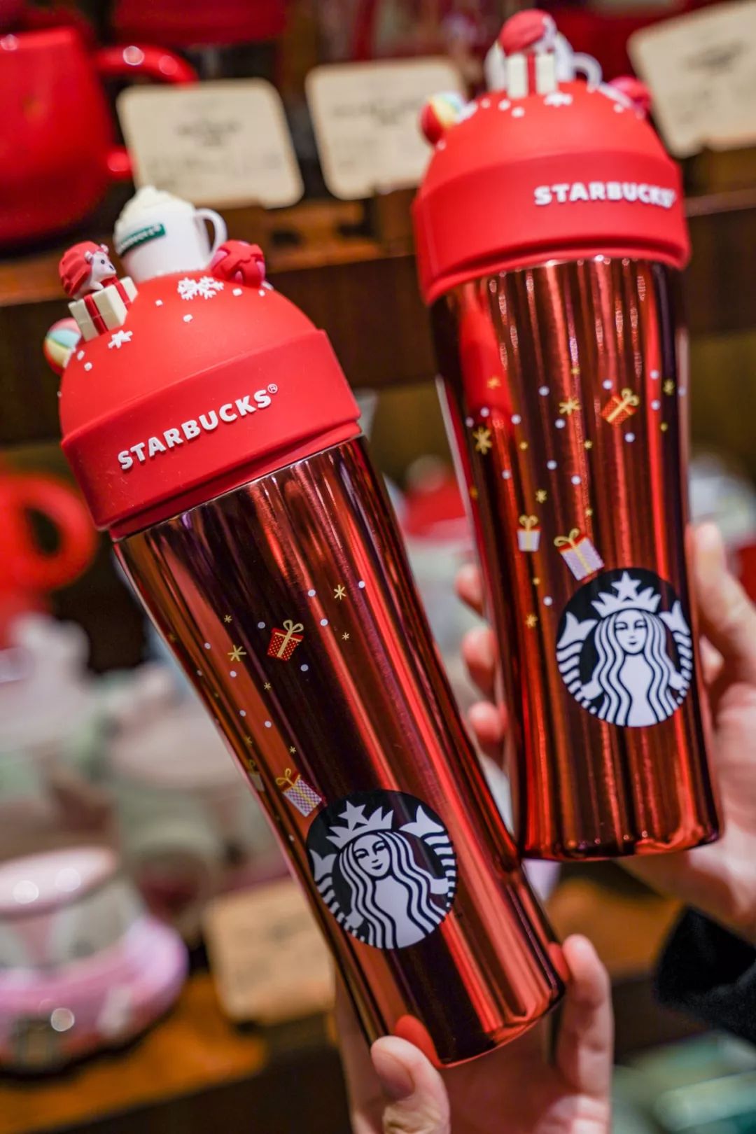 2019星巴克圣诞杯卖萌上线,击中你的少女心!