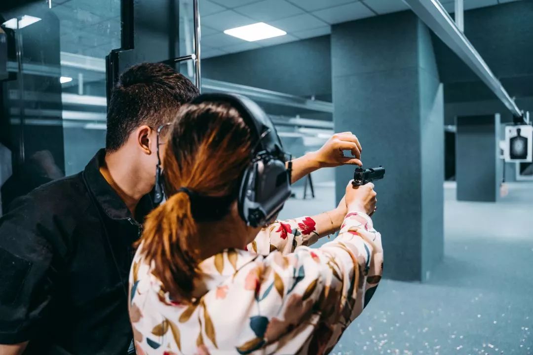 标准室内射箭靶场1间一对一专业的射击指导超高科技-空气激波电子报靶