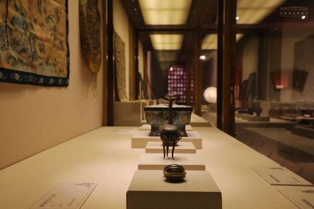 国博|“隻立千古——《红楼梦》文化展”