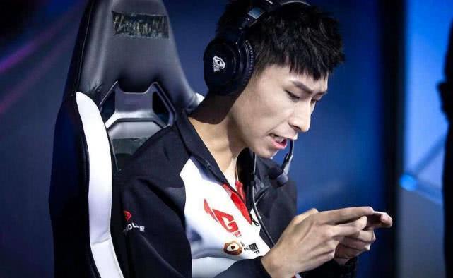 冬冠杯大名单上没有梦泪难道是要退役ag超玩会你们想多了