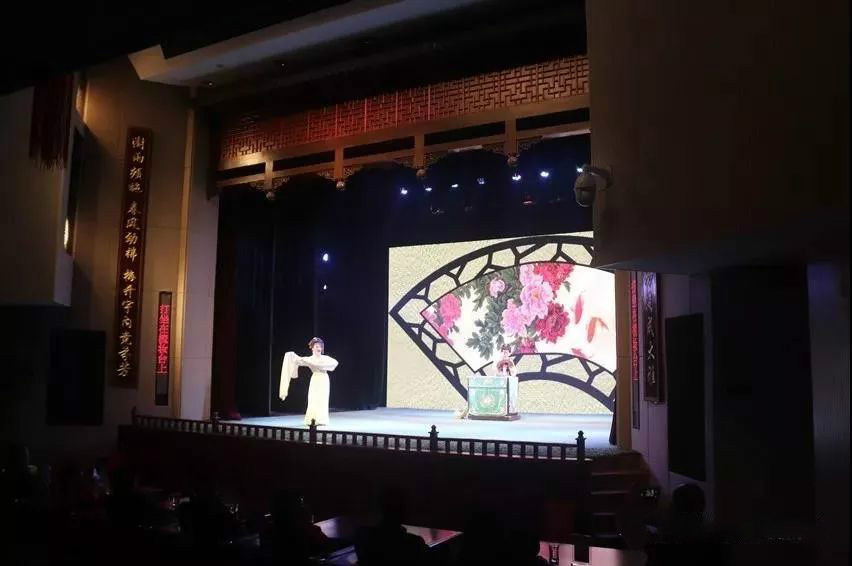 黄梅县黄梅戏剧院图片
