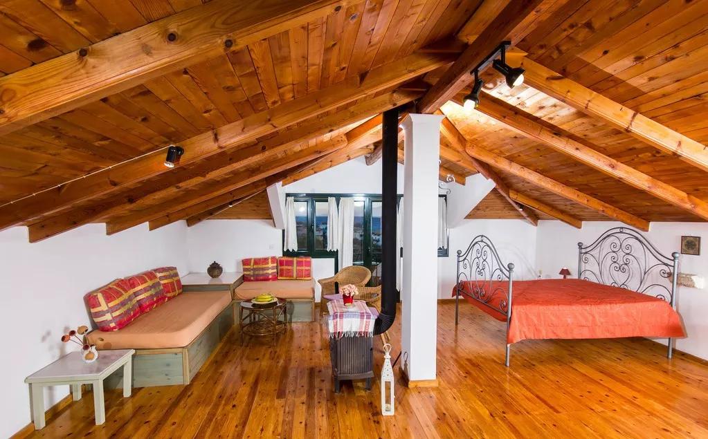 要建一个坡屋顶建阁楼要多少钱