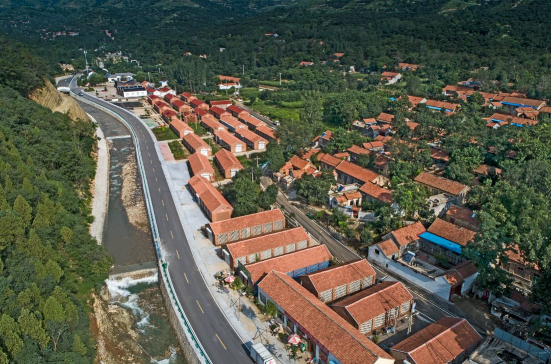 有劲头——全县新旧动能转换暨"双招双引"项目观摩团到五井镇观摩点评