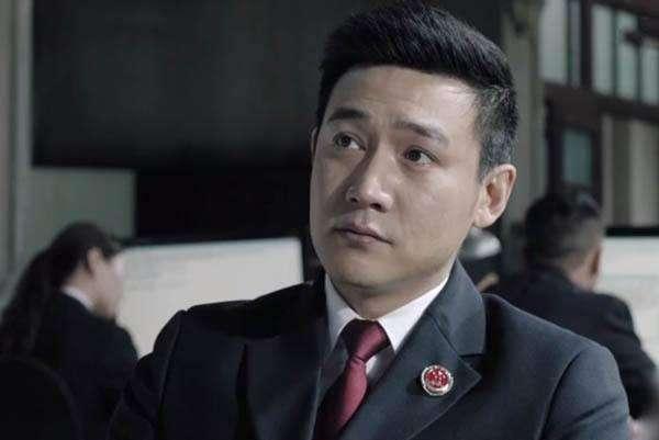原创他凭《人民的名义》获影帝也因角色患上抑郁症,妻子陪伴挽救了他