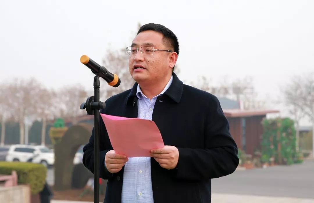 云台山景区管理局常务副局长李伟力首先做了热情洋溢的欢迎致辞,向护