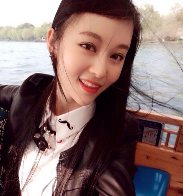 出身的她凭借梦想秀一战成名,屡演反派却与杨蓉一样难被讨厌_刘娜萍