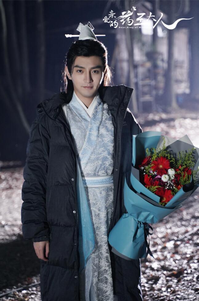 亲爱的药王大人杀青彦希与丁一一演绎最萌身高差情侣