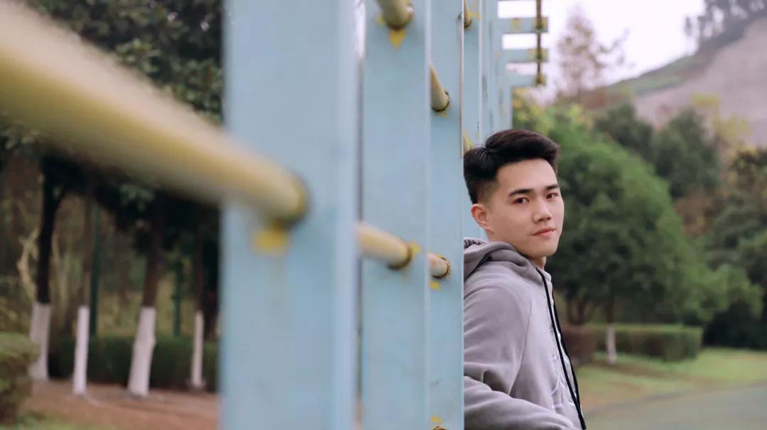 我有一个演员梦 |张百川:渴望掌声,渴望成为焦点