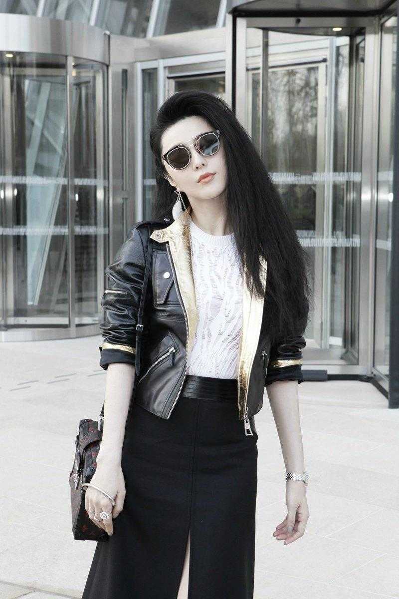 我们都知道,范冰冰的身材并不像娱乐圈里其他女明星那样过于瘦,她有一