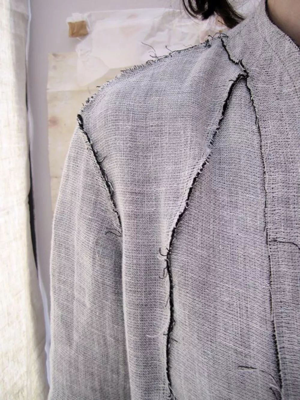 服装边缘设计与处理工艺明线锁边毛边包边镶边荷叶边