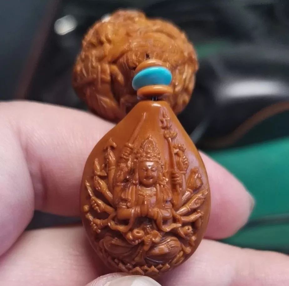 鼠你有财,是南工朱海华出品.沉睡小沙弥,是文纪出品.