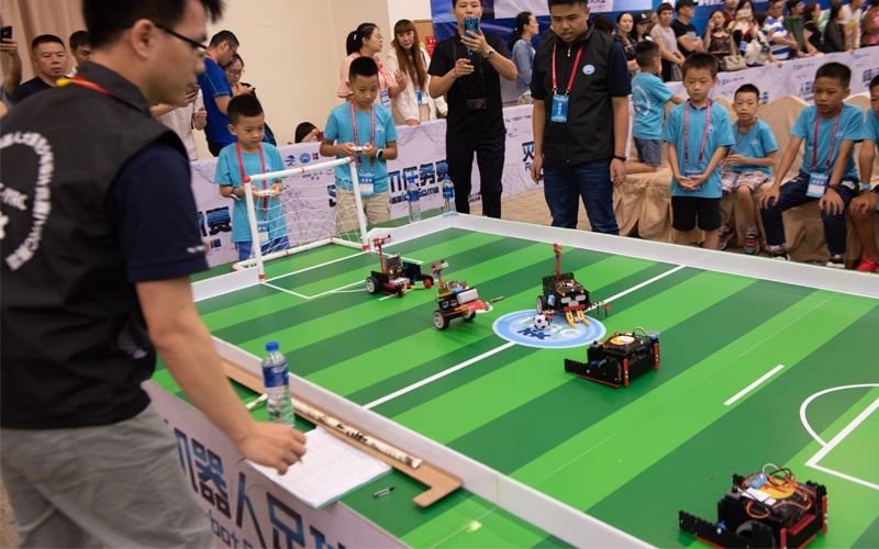 什么是机器人青少年世界杯?青少年机器人足球课程来了!_robocup