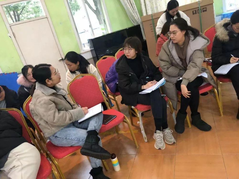 颠覆传统教学看台湾murphy老师如何带领柯幼老师玩转英语