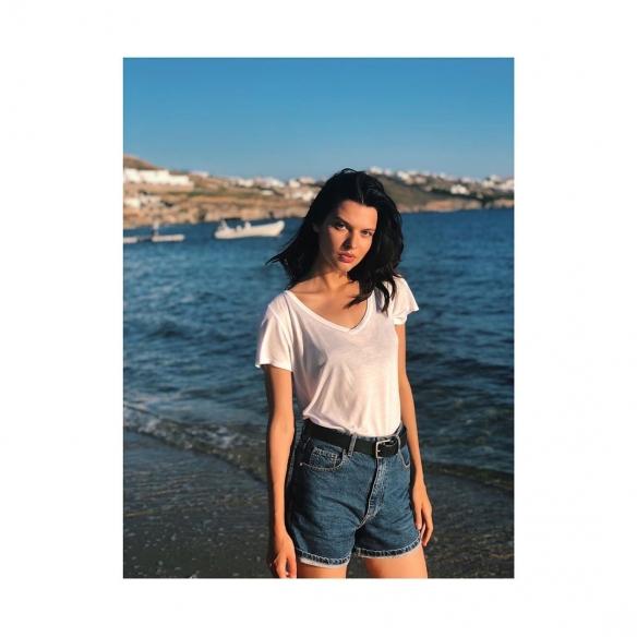 生化3重制版吉尔脸模正式公开性感美照图集赏